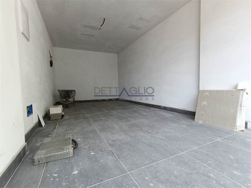 Garage 18 mq