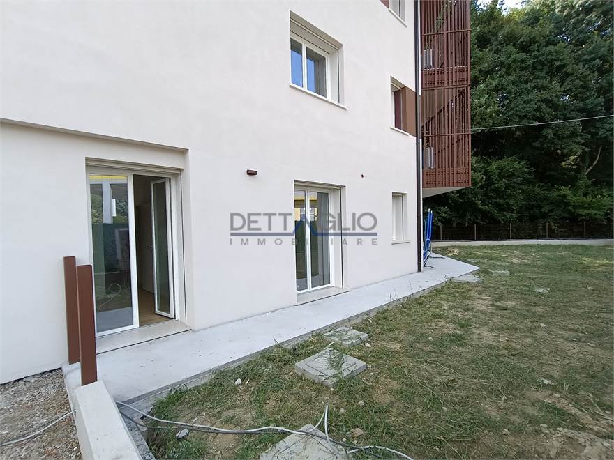Accesso pedonale al giardino privato